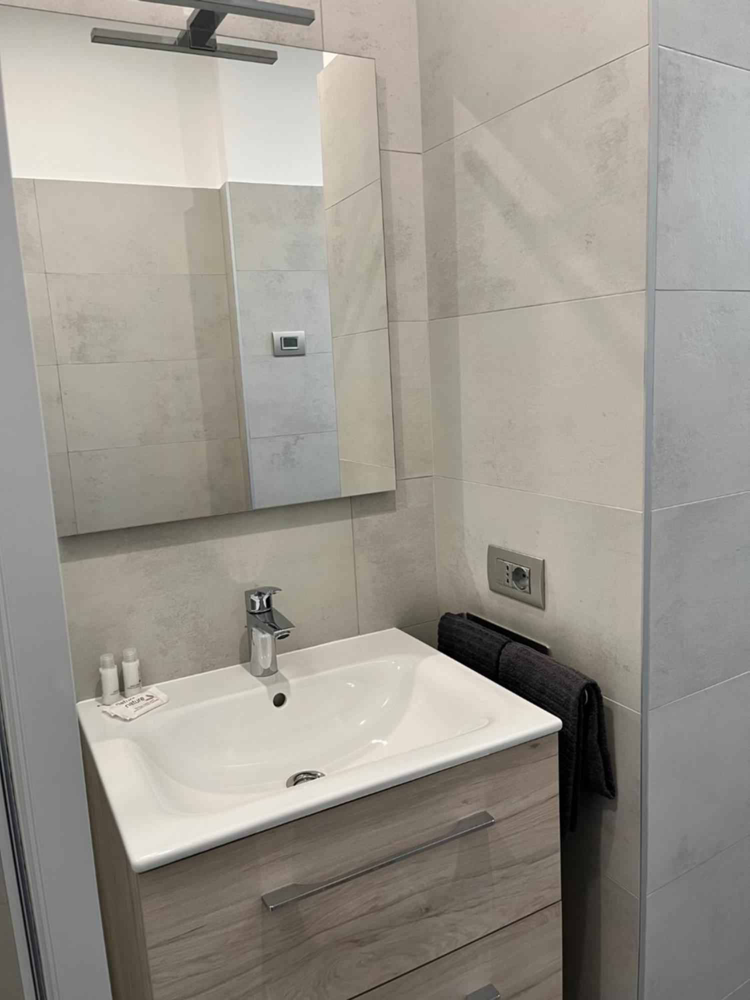 Apartament Emma House Bellano Zewnętrze zdjęcie
